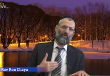 Imitation oui… moquerie non !