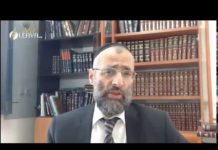 Halakha : Relation intime devant un enfant ?