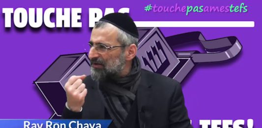 Lorsque Ariel Sharon a mis les téfilines