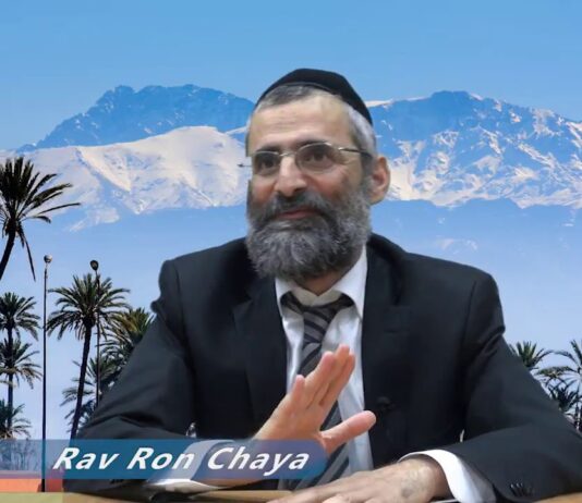 BABA SALÉ : 4 verres d’ARAK pour 4 garçons !